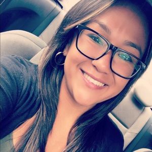 Meet your Posher, Nadia